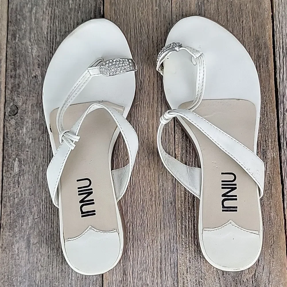Inniu white summer